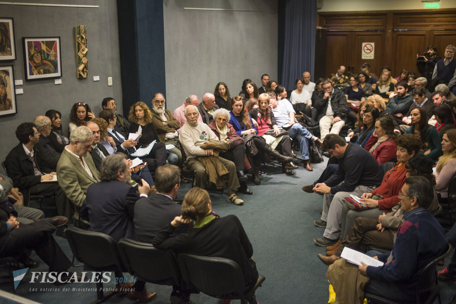 Los referentes se pronunciaron por rechazar cualquier proclama de "reconciliación".  - Fotos: Claudia Conteris/Ministerio Público Fiscal/www.fiscales.gob.ar