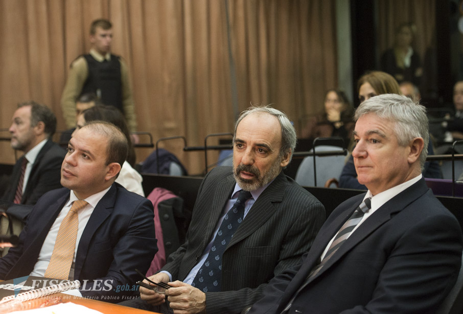 El ex juez Juan José Galeano, durante la primera audiencia del juicio por encubrimiento. - Foto: Claudia Conteris/Ministerio Público Fiscal/www.fiscales.gob.ar