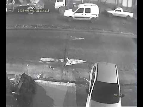 Difunden imágenes de un homicidio para pedir testigos e identificar a los autores