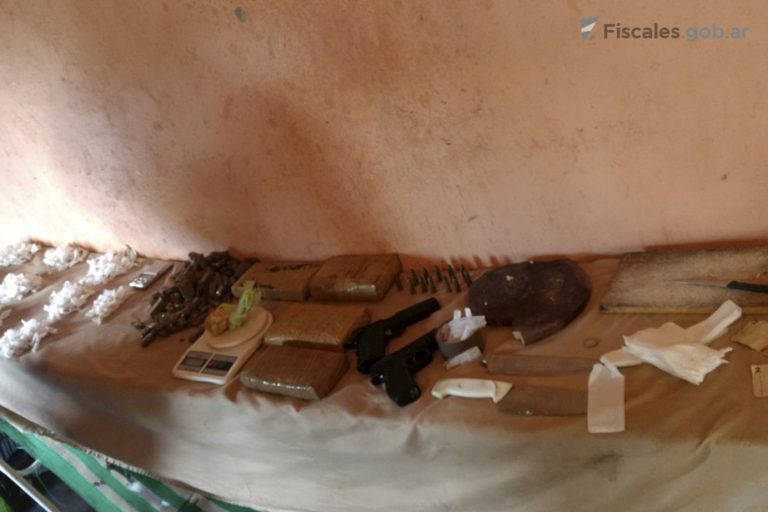 Secuestraron marihuana y detuvieron a siete personas en siete allanamientos en la “Villa 31“