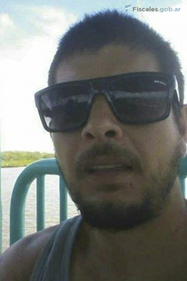 Piden colaboración para ubicar a joven desaparecido