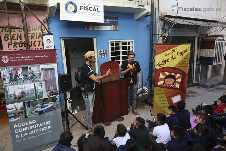 ATAJO organizó una nueva función de teatro infantil en la Villa 31