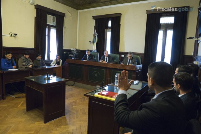 Desalojo de la Sala Alberdi: condenaron a tres años de prisión a un policía metropolitano por disparar con balas de plomo