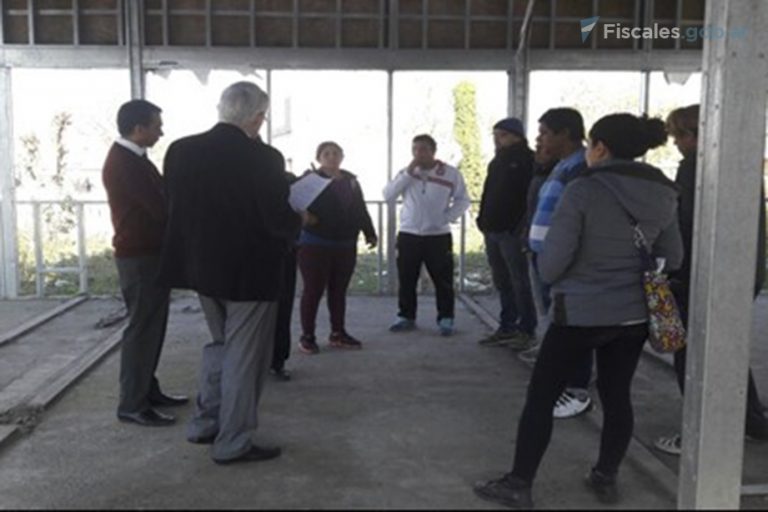 Tucumán: el fiscal general Antonio Gómez se entrevistó con los vecinos del barrio “La Costanera”