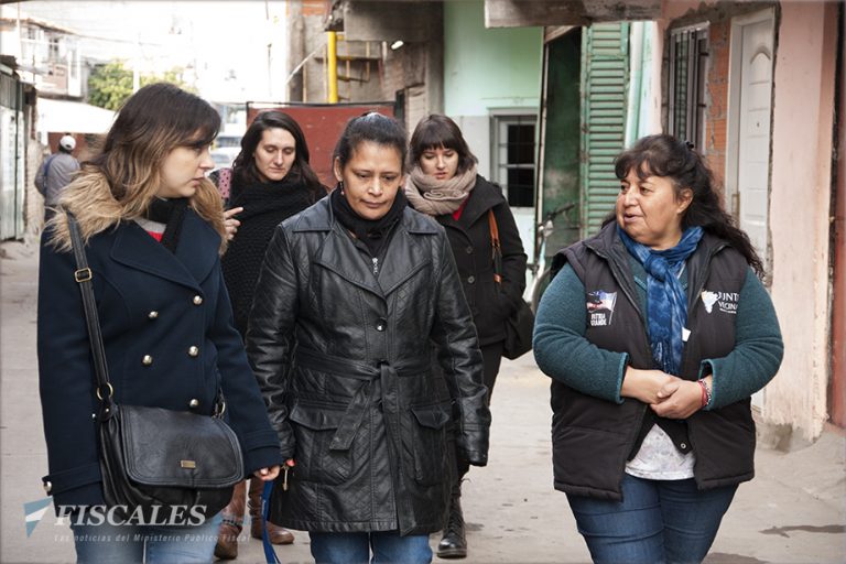 Tras un acuerdo entre partes, una concesionaria de autos devuelve el dinero por la compra de un vehículo a una clienta