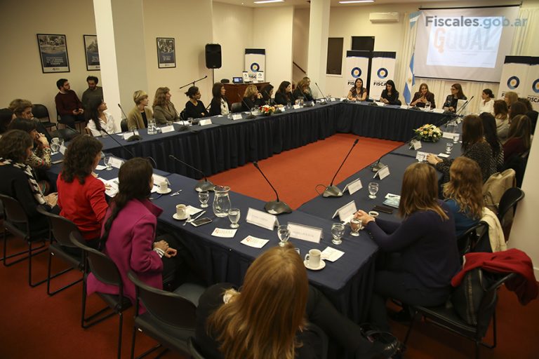 El Ministerio Público adhirió a la campaña para la paridad de género en la representación internacional