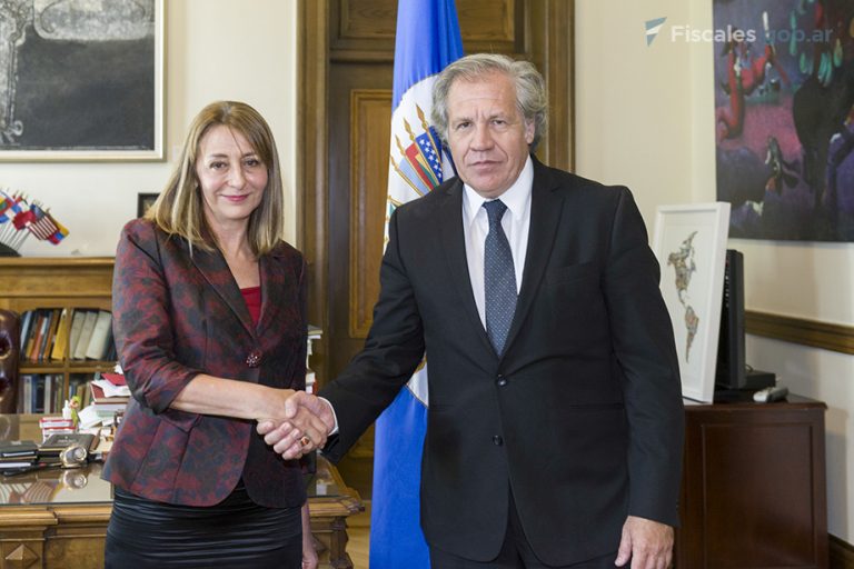 Gils Carbó mantuvo un encuentro con el secretario general de la OEA Luis Almagro