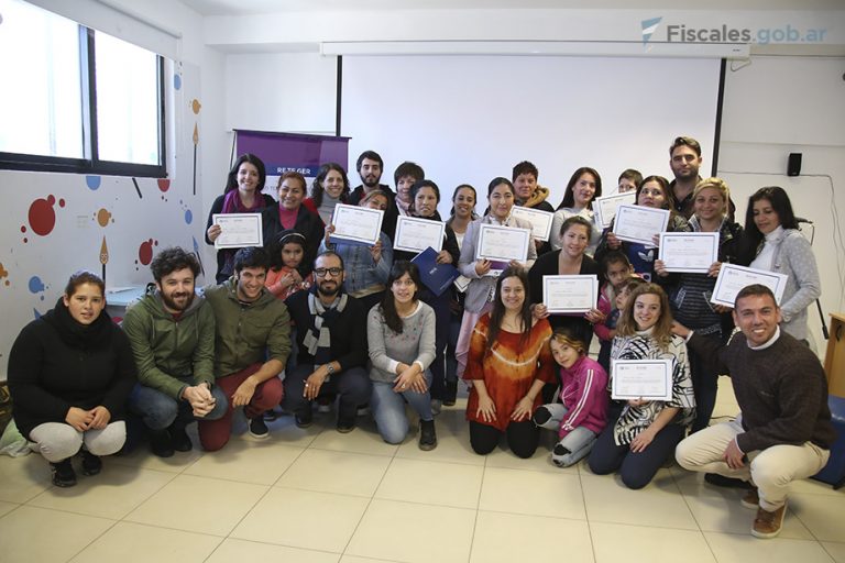 Re.Te.Ger: Entregaron certificados a las Promotoras Territoriales en Género de la Villa 21-24 que finalizaron la formación