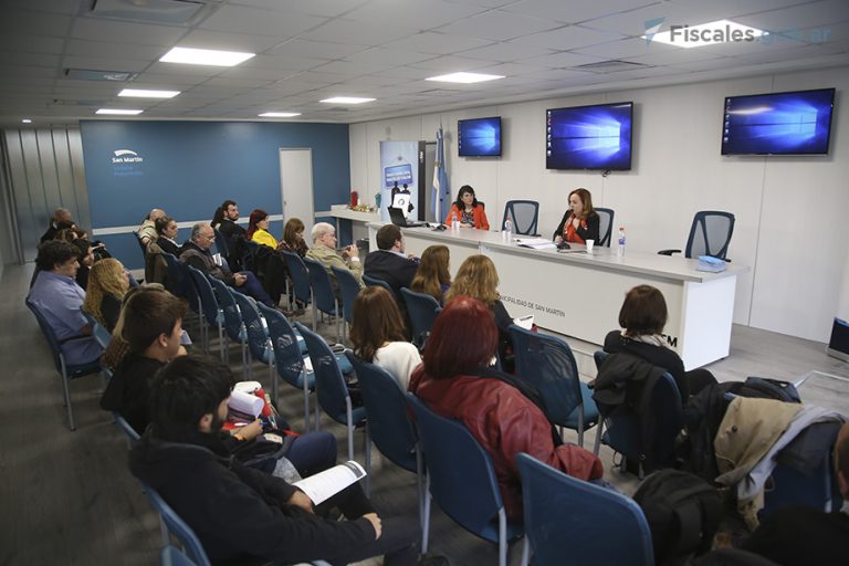 La Procuración General y el Municipio de San Martín realizaron las Jornadas sobre Protección de los Consumidores