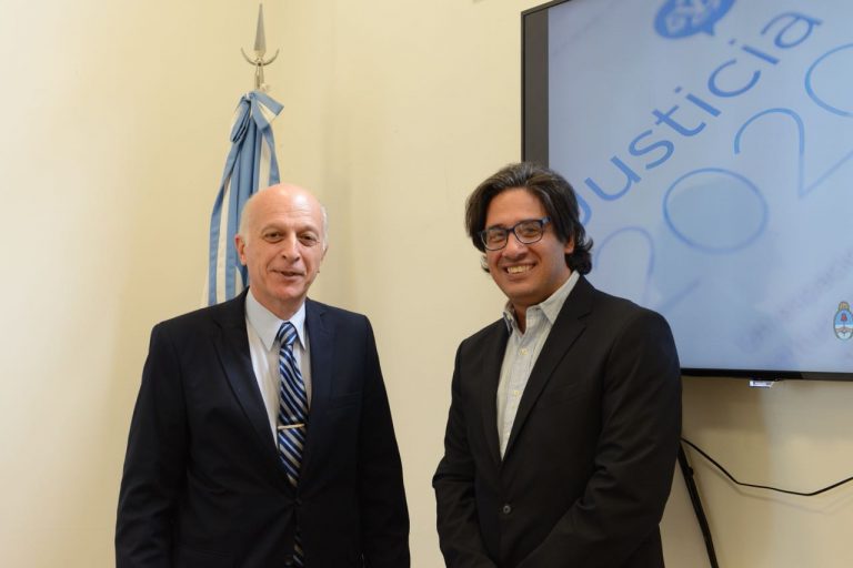 El procurador general interino Eduardo Casal mantuvo un encuentro con el ministro de Justicia Germán Garavano
