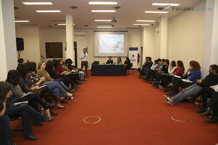 La UFECI brindó una charla para profesionales de la DOVIC