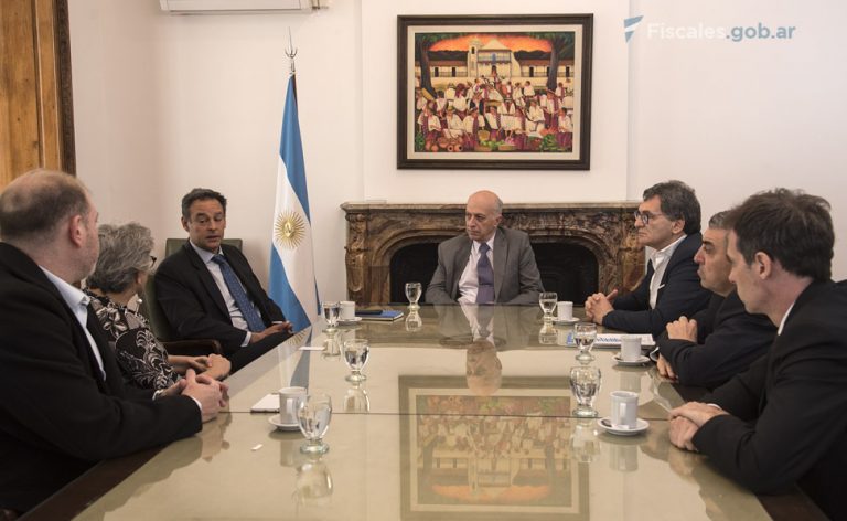 El procurador general interino, Eduardo Casal, se reunió con el Secretario de Derechos Humanos y Pluralismo Cultural, Claudio Avruj