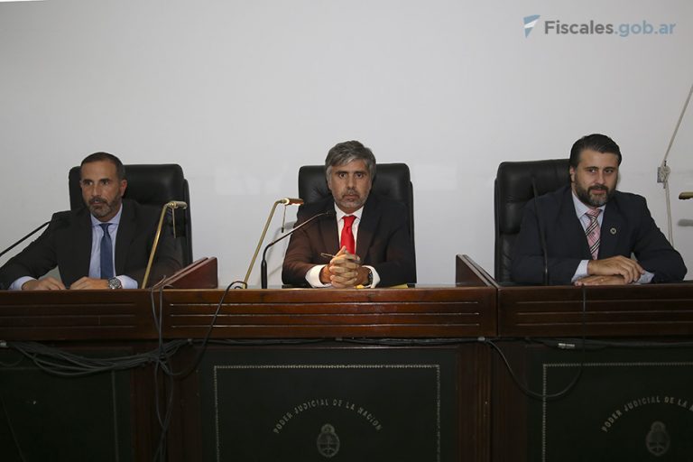 Condenaron a Menem y Cavallo por irregularidades en la venta del predio a la Sociedad Rural