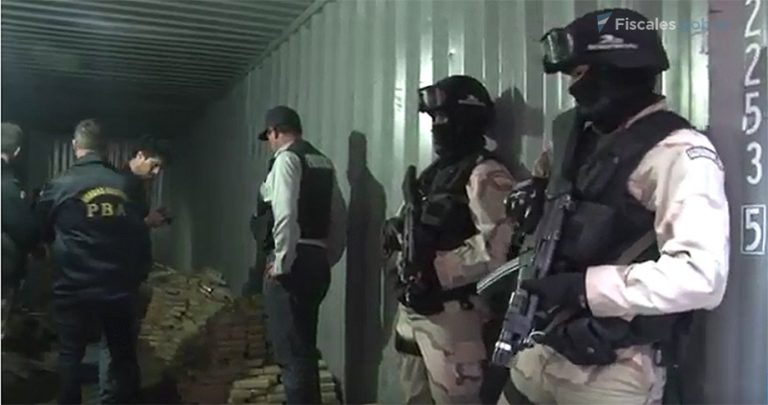 Condenaron a tres hombres por el contrabando de casi dos toneladas de marihuana en un buque remolcador