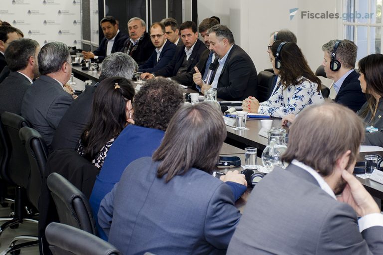 Fiscales y jueces participaron de la “Mesa de trabajo sobre herramientas investigativas y procesales contra el crimen transnacional, terrorismo y crímenes de violencia”