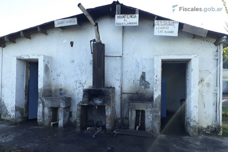 Rescataron a 27 personas de un campo donde se encontraban en condiciones infrahumanas