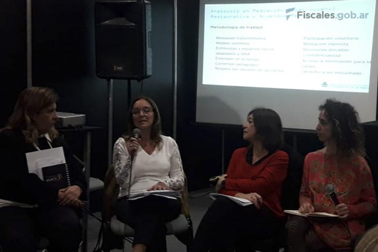 La fiscal María Fernanda Poggi participó en la presentación-taller “Protocolo en Mediación Penal Juvenil y Acuerdos Restaurativos”