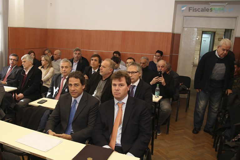 Absolvieron a todos los acusados por el vaciamiento del Banco Mayo