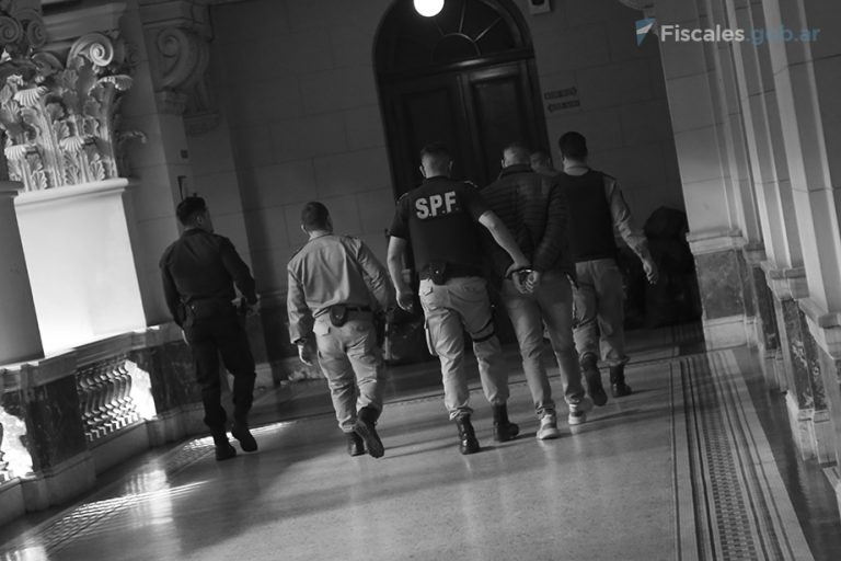 Condenaron a once años de prisión a un joven que mató a otro de una patada