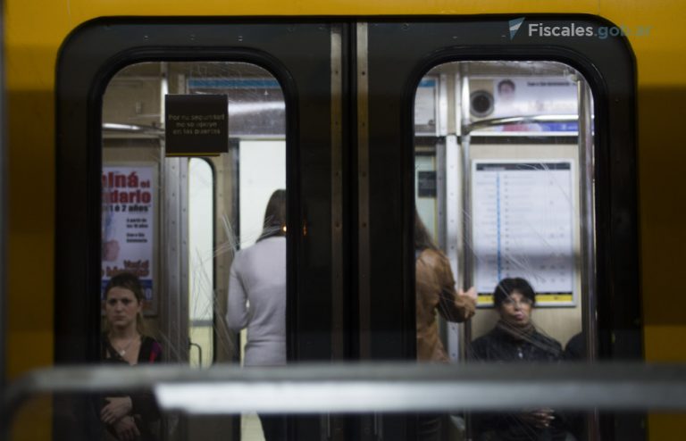 Confirmaron la condena de un hombre que abusó sexualmente de una mujer en un subte