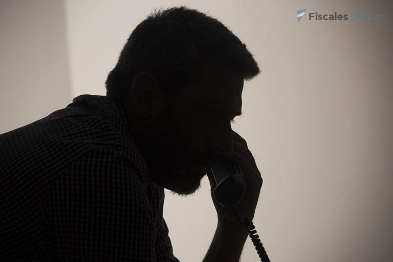Identifican una nueva modalidad de estafa telefónica y robo