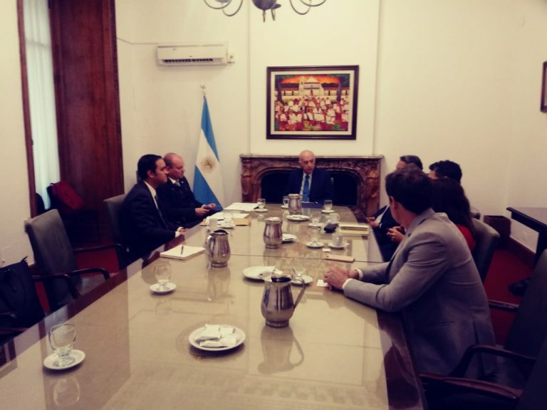 El procurador general interino Eduardo Casal recibió a Kristian Hölge, representante de la Oficina de las Naciones Unidas contra la Droga y el Delito