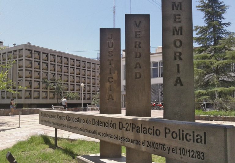 Con 43 imputados detenidos avanza la investigación de los crímenes cometidos por el D2 en Mendoza