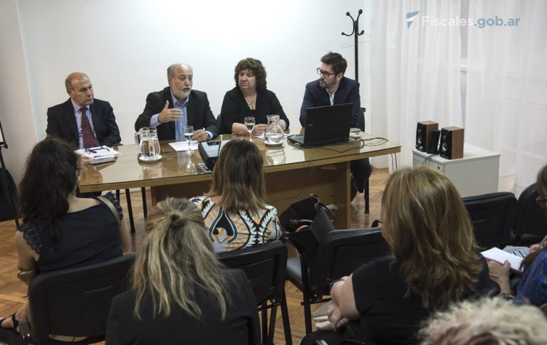 Se realizó una capacitación sobre los derechos de los pueblos indígenas desde la perspectiva del MPFN