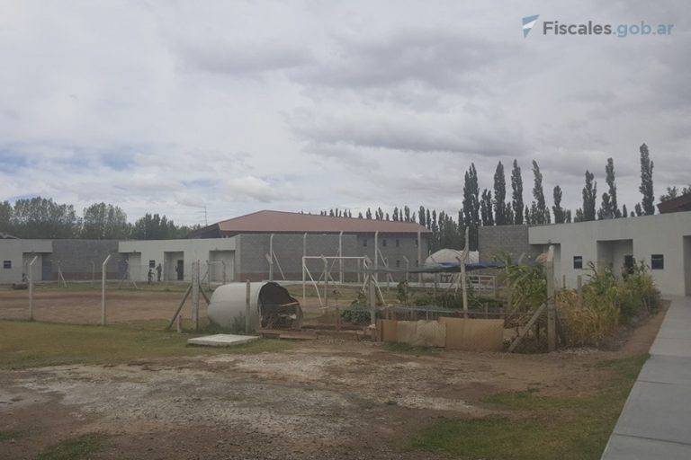 Ordenan retrotraer los precios de la cantina del Complejo Penitenciario Federal V de Senillosa