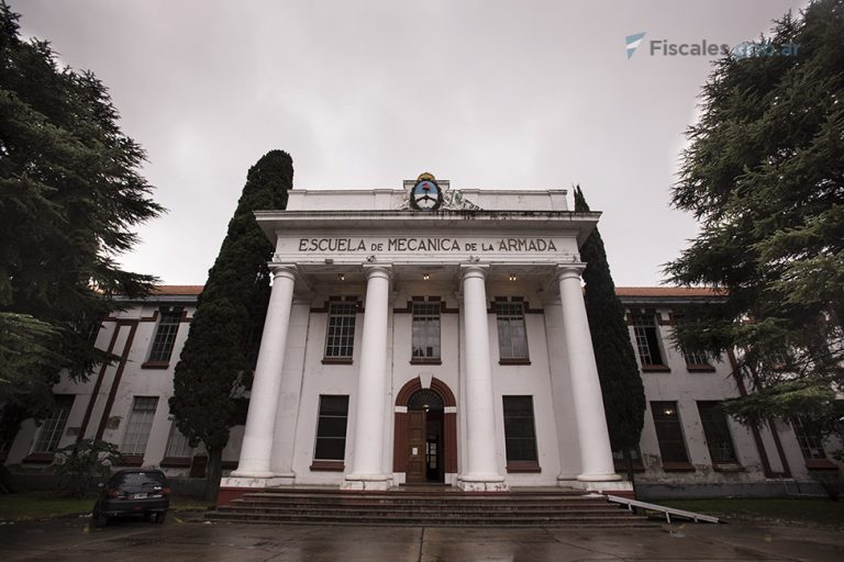 Los dos ex oficiales de la Armada se negaron a declarar en el juicio por delitos sexuales contra tres prisioneras de la ESMA