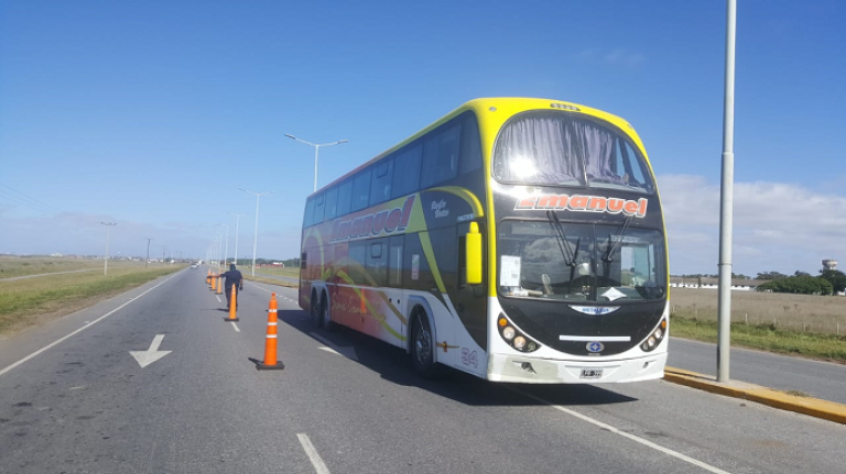 Transportistas de Santiago del Estero donarán 165 mil pesos por la violación del ASPO
