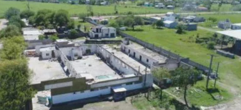 Luego del fallecimiento de una niña intoxicada con plomo, ordenaron reubicar a tres familias a pedido de la fiscalía federal de Rafaela