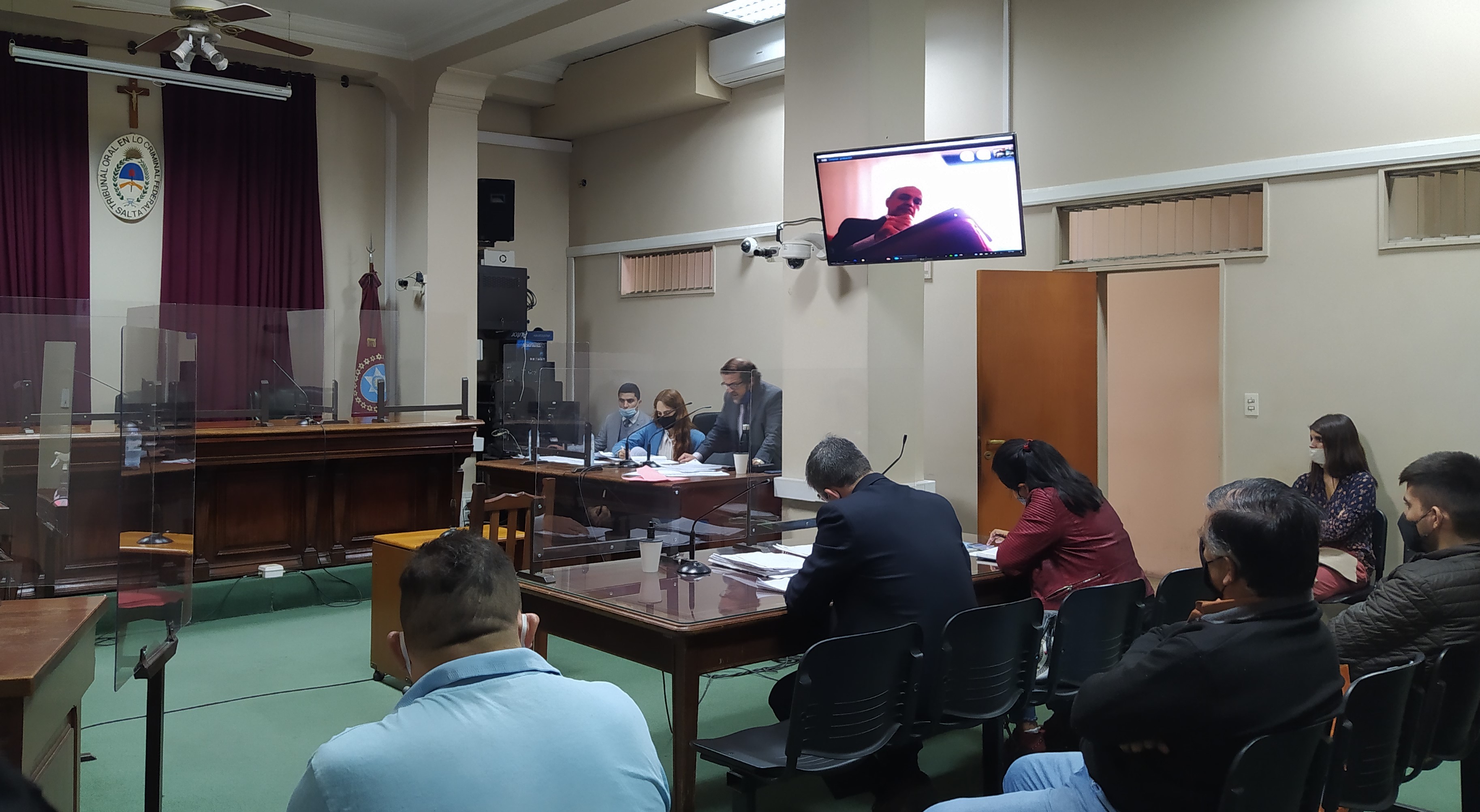 El fiscal Villalba expone el alegato durante la audiencia del 27 de abril pasado ante el Tribunal Oral Federal N°1. - Sebastián Rodríguez/Fiscales.gob.ar