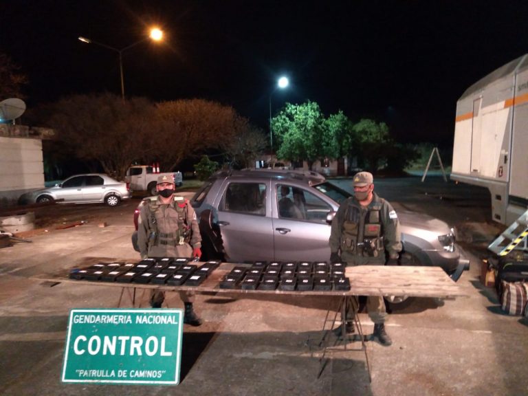 Ordenaron la prisión preventiva de cuatro personas detenidas con 43 kilos de cocaína