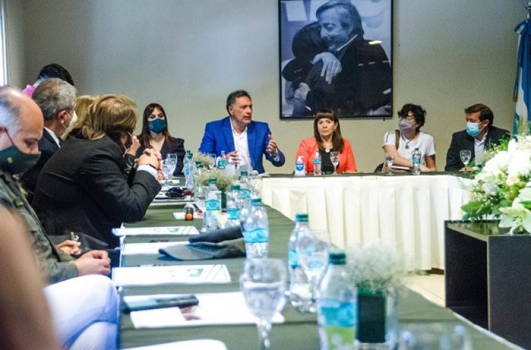 Tucumán: representantes del MPF participaron de la Mesa Conversatoria sobre Trata de Personas organizada por la Fundación María de los Ángeles