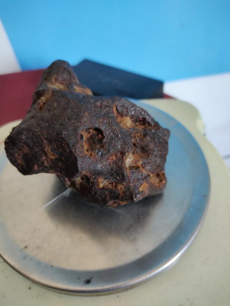 Salta: detuvieron a un hombre cuando intentó contrabandear un presunto meteorito a Bolivia