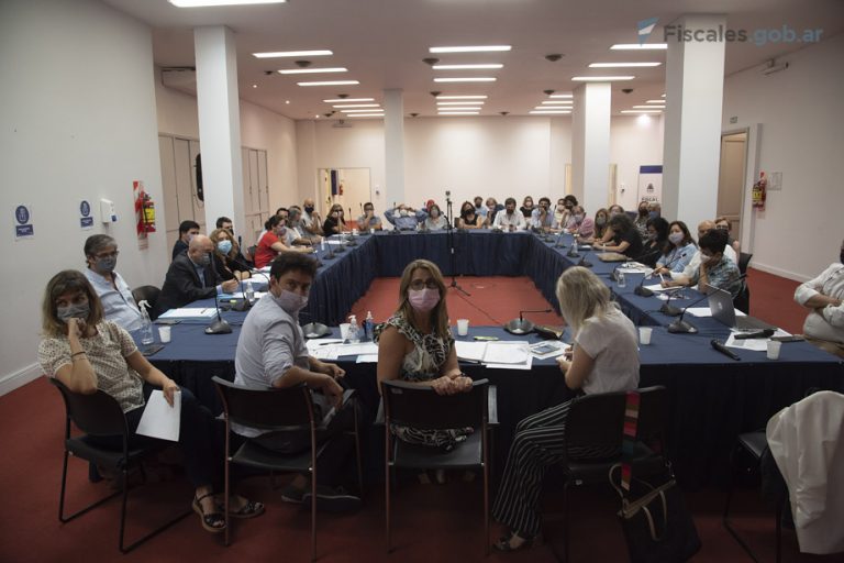 La Mesa de Discusión Institucional y Social se reunió en la Procuración General para evaluar la situación de los juicios en la jurisdicción San Martín