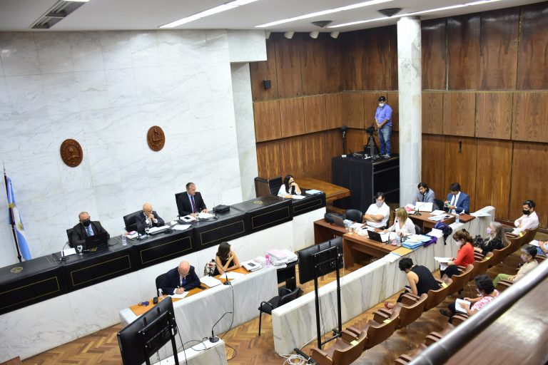 Santiago del Estero: comenzó el juicio de reenvío al exjuez federal Olmedo de Arzuaga y a otros cinco acusados