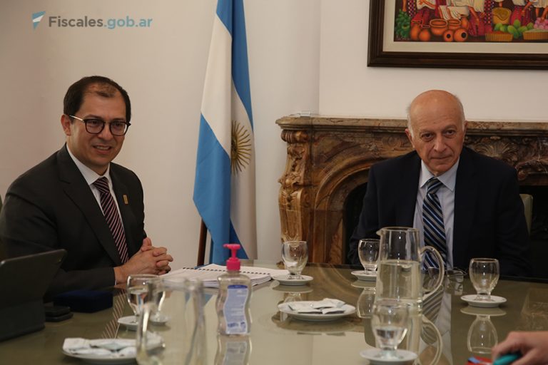 El procurador general de la Nación interino se reunió con el fiscal general de la República de Colombia