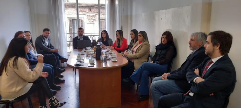 Corrupción y trata: reunión con representantes del Ministerio Público de Paraguay en el marco del “Intercambio Binacional del Laboratorio Viviente” del proyecto Atlas