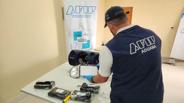 Jujuy: imputan a cuatro personas acusadas de integrar una organización narcocriminal que traficaba droga mediante encomiendas