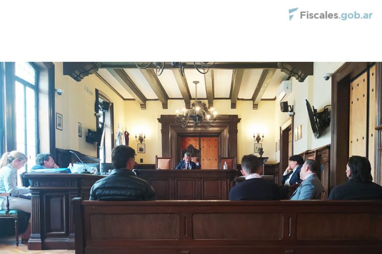 Salta: por direccionar contrataciones en el PAMI, llevan a juicio a dos funcionarios y a un contratista