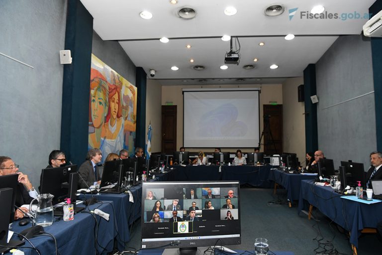 El Tribunal de Enjuiciamiento del MPF removió a Luis Viaut del cargo de fiscal federal