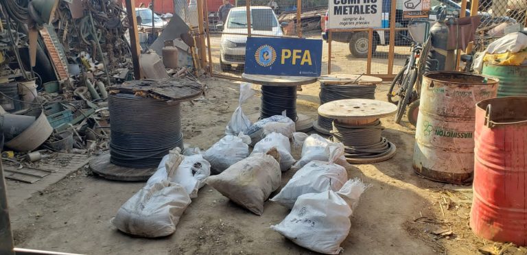 San Nicolás: solicitaron juicio oral para el dueño de una chatarrería acusado de haber adquirido cobre que había sido robado