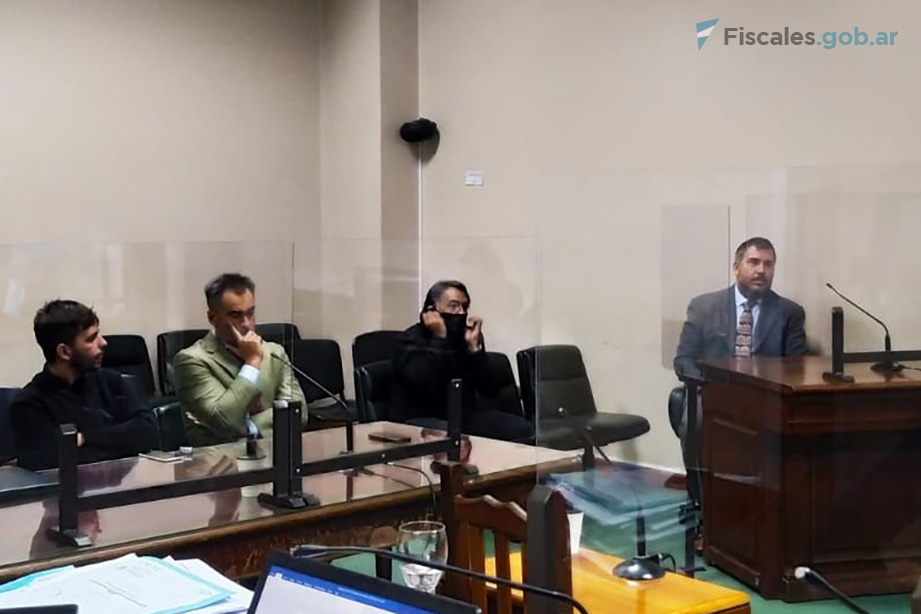 De izquierda a derecha, Villagran Di Prieto, su defensor,  Palacios y su abogado.jpg - Foto: Sebastián Rodríguez / Ministerio Público Fiscal