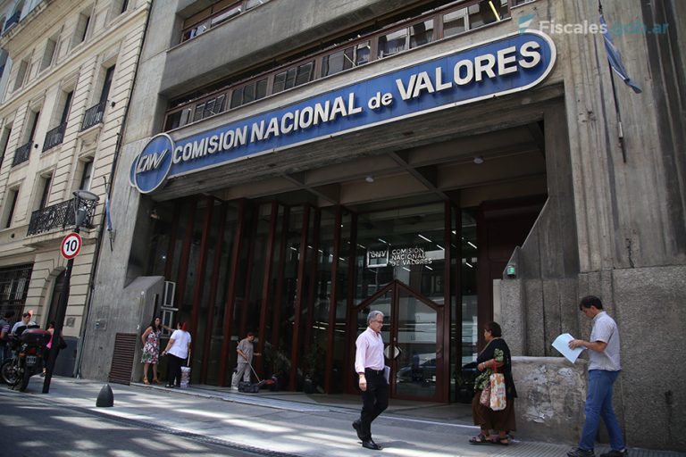 La UFECI solicitó que se investigue la sustracción de datos de los sistemas informáticos de la Comisión Nacional de Valores