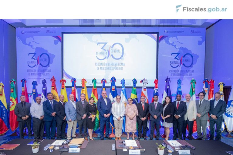 El procurador Casal participó en República Dominicana de la XXX Asamblea General de la Asociación Iberoamericana de Ministerios Públicos