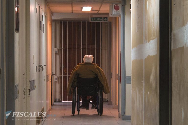 Presentan una selección de dictámenes en materia de derechos de las personas adultas mayores