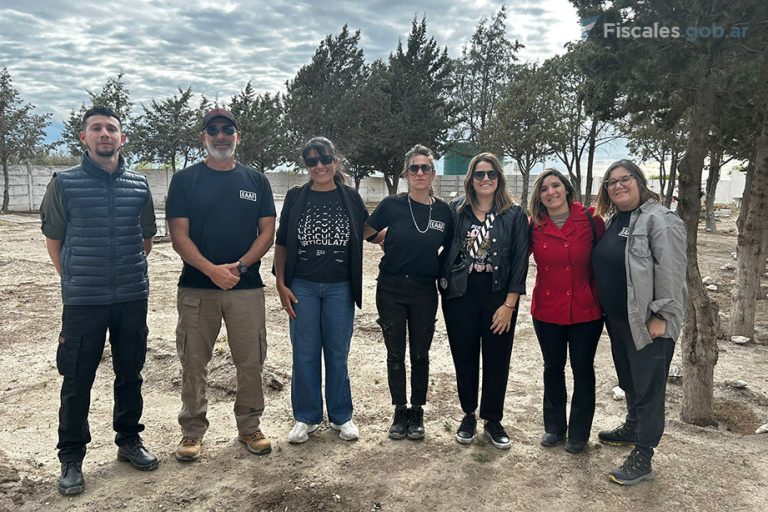 La Pampa: el Equipo Argentino de Antropología Forense exhumó tumbas NN del cementerio de La Adela para identificar restos de supuestas víctimas del terrorismo de Estado