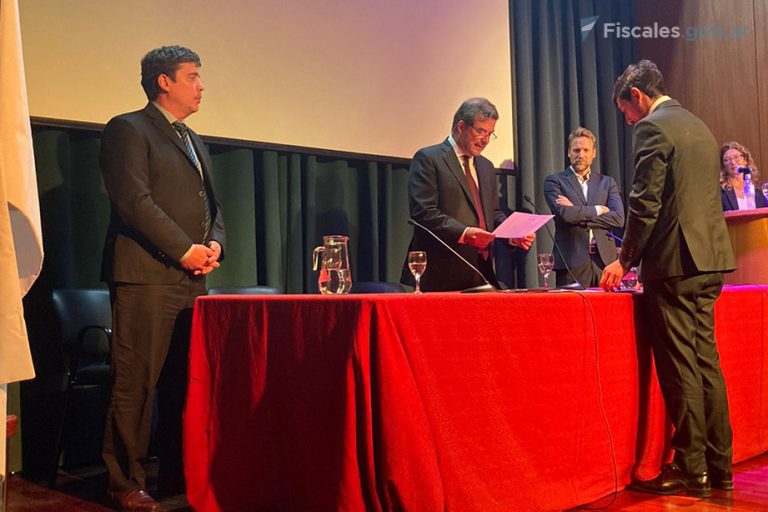 Prestó juramento un nuevo fiscal federal de Rosario y fue designado a cargo de la Sede Regional Noreste de la PROCUNAR